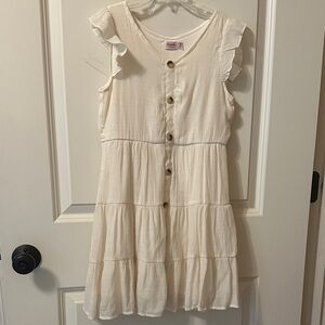Hello Franki/Francesca’s Cream Ruffle Sleeve Dress